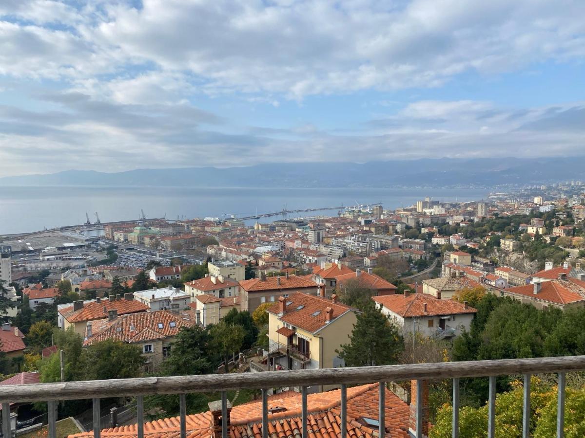 Apartmán Linden Trsat With Balcony Rijeka Exteriér fotografie